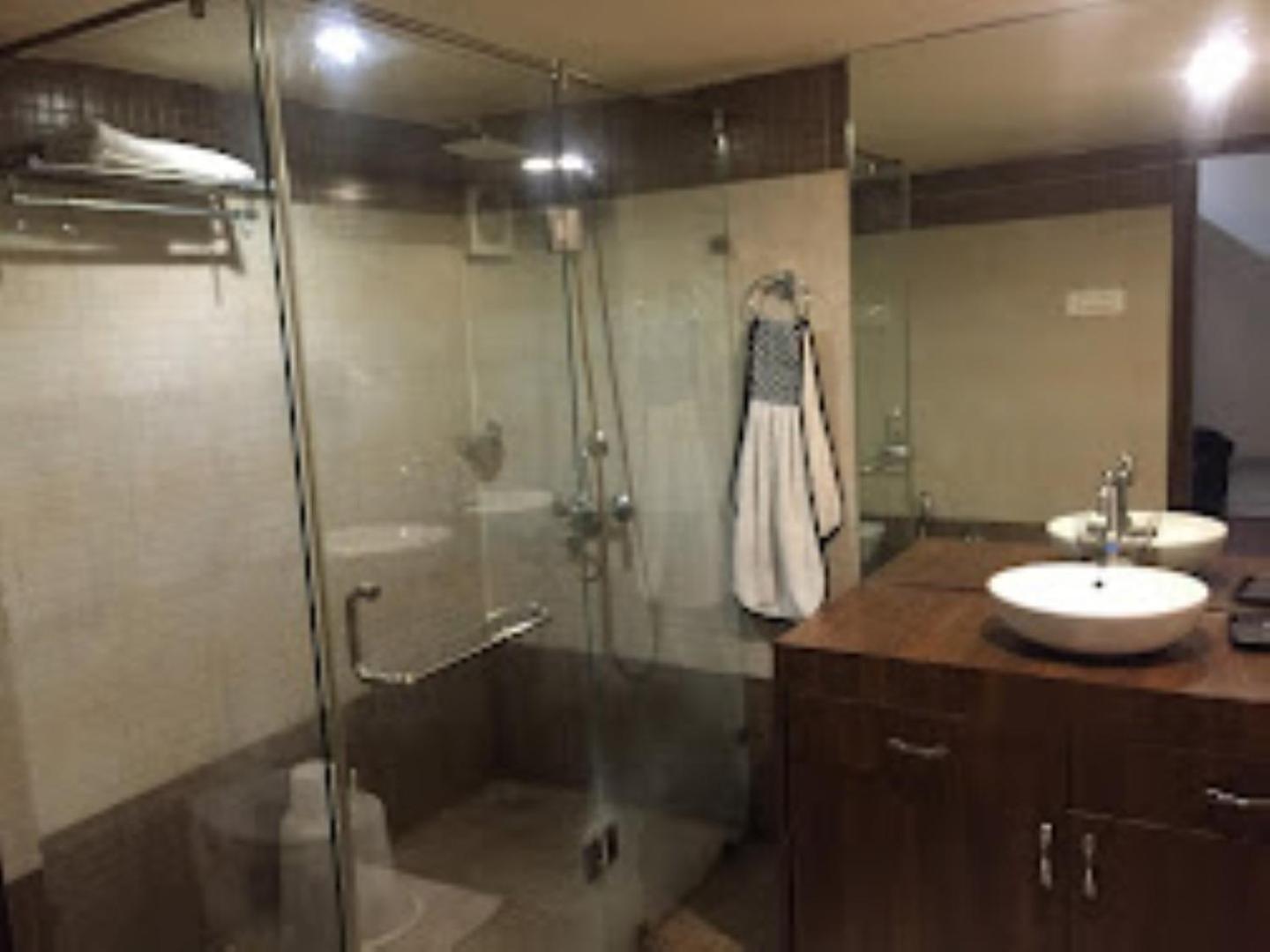 Hotel Saroj Sāgar Buitenkant foto
