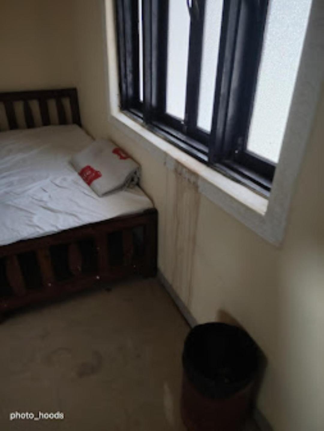 Hotel Saroj Sāgar Buitenkant foto